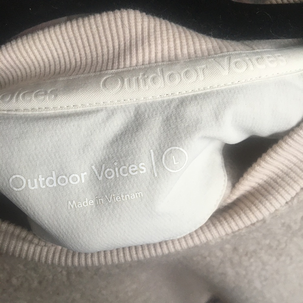 Outdoor Voices Mega Fleece Crew Neck Large - Picture 3 of 4